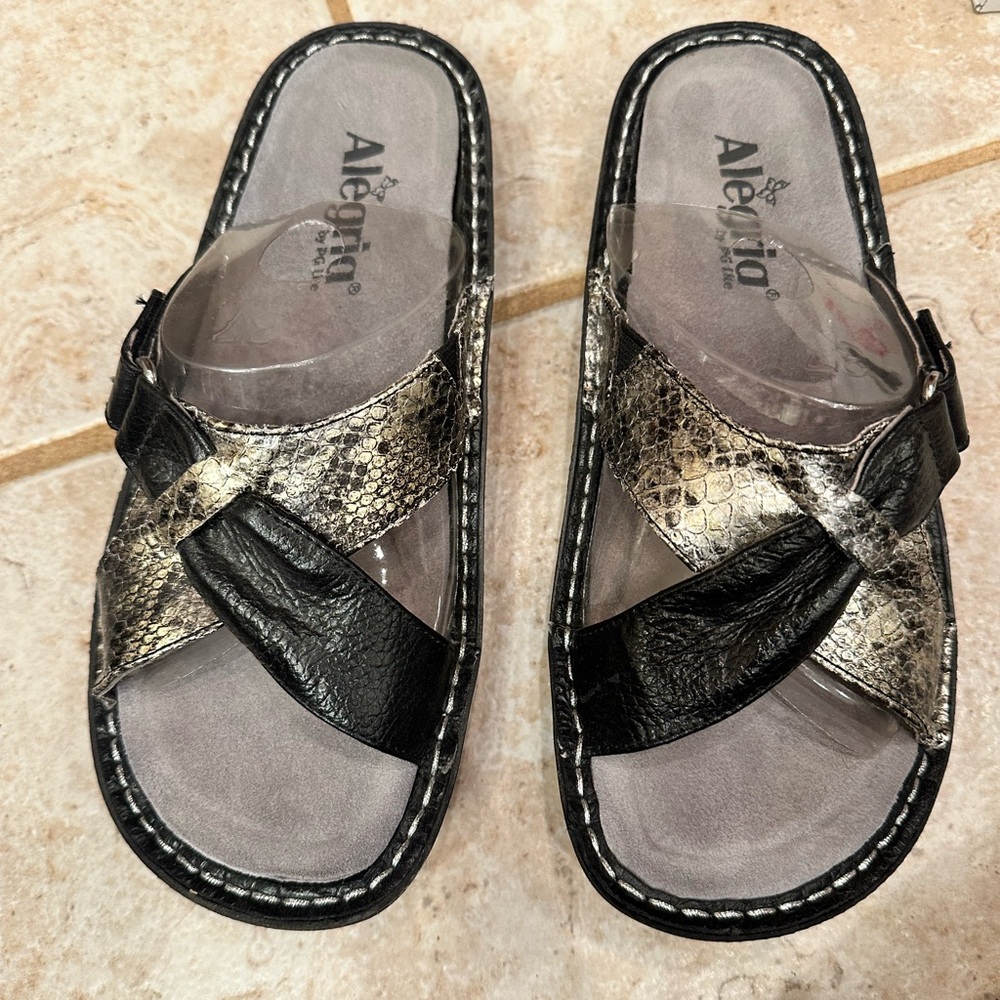 Alegria black/silver shoes size 37. Style VIO-831